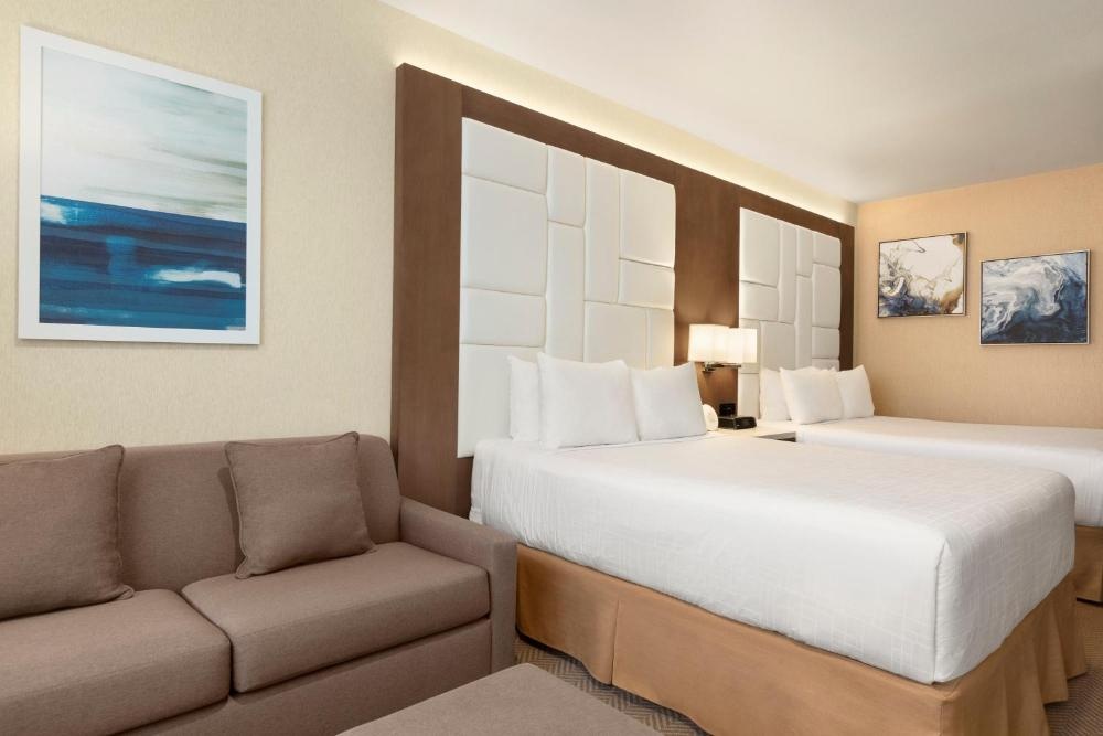 Wyndham Anaheim Image 21