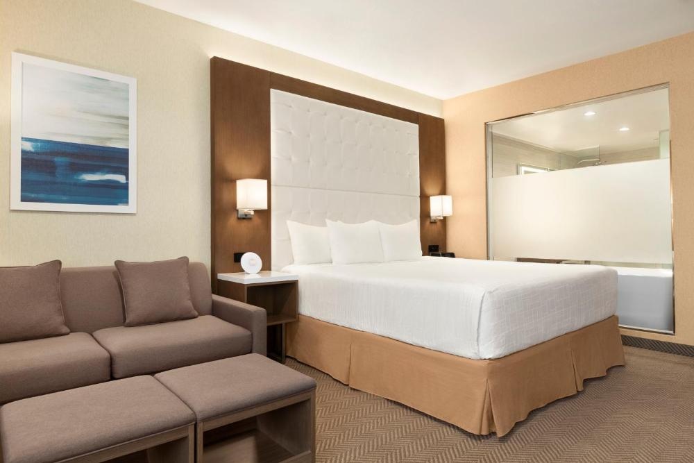 Wyndham Anaheim Image 41