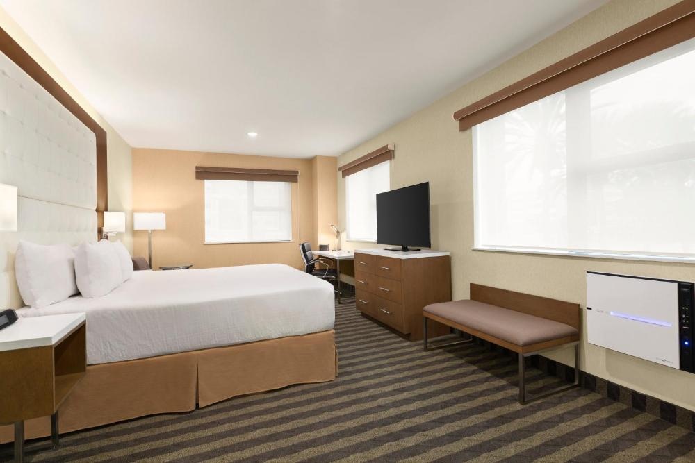 Wyndham Anaheim Image 59